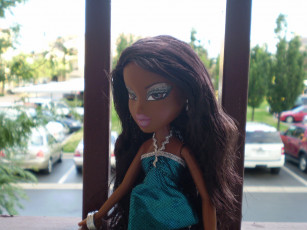 Картинка разное bratz куклы