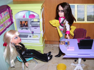 Картинка разное bratz куклы