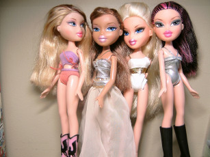 Картинка разное bratz куклы