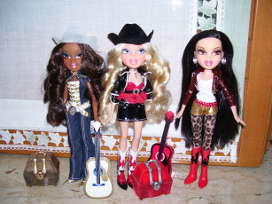 Картинка разное bratz куклы