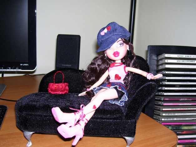 Обои картинки фото разное, bratz, куклы
