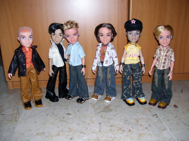 Обои картинки фото разное, bratz, куклы