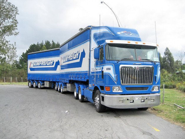 Обои картинки фото автомобили, international