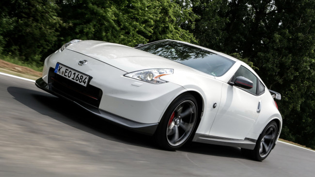 Обои картинки фото nissan, 370, автомобили, datsun, Япония, motor, co, ltd