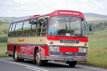 Картинка автомобили автобусы транспорт пассажирский