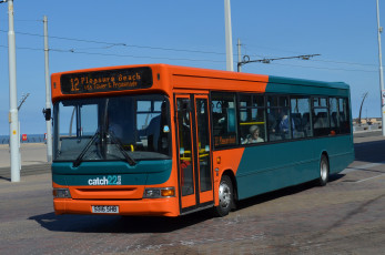 Картинка автомобили автобусы пассажирский транспорт