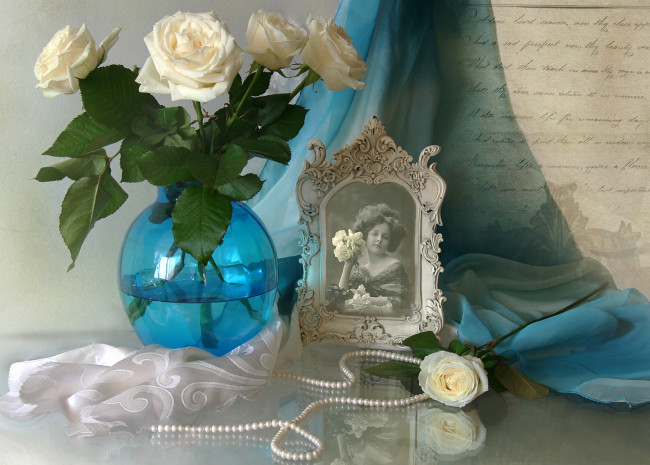 Обои картинки фото разное, ретро,  винтаж, текстура, винтаж, девочка, фото, портрет, ожерелье, письмо, розы