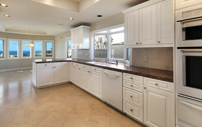 Обои картинки фото интерьер, кухня, шкафчики