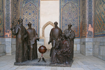 Картинка города памятники скульптуры арт объекты ученные мирзо улугбек астрономы