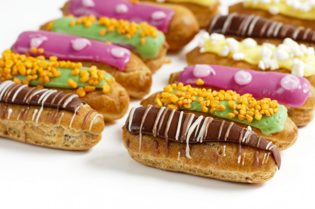 Обои картинки фото еда, пирожные,  кексы,  печенье, глазурь, эклеры