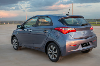 Картинка автомобили hyundai темный 2014г copa do mundo hb20