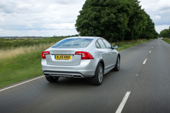 обоя автомобили, volvo, country, 2015г, uk-spec, cross, s60