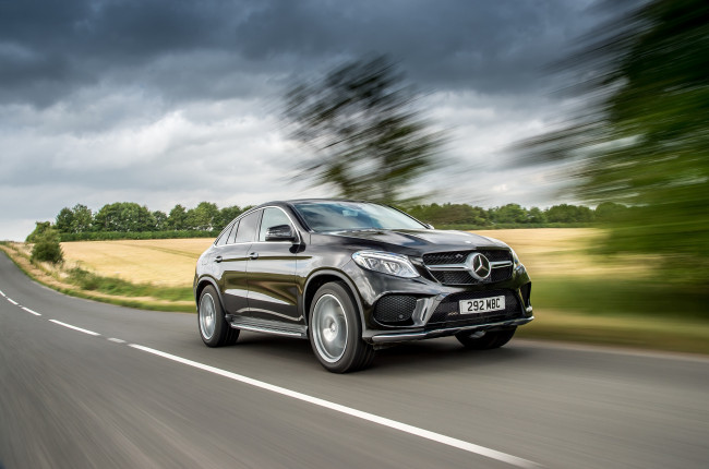 Обои картинки фото автомобили, mercedes-benz, amg, 4matic, coupе, 2015г, c292, uk-spec, темный, line, gle, 350, d