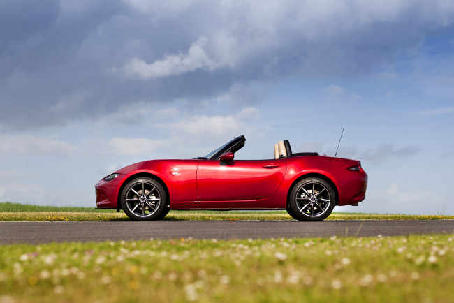Обои картинки фото автомобили, mazda, красный, 2015г, nd, uk-spec, mx-5