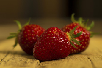 Картинка еда клубника +земляника спелая сочная вкусная