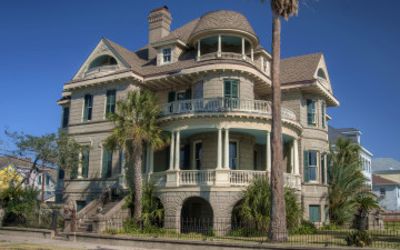 Картинка города -+здания +дома дом особняк пальмы