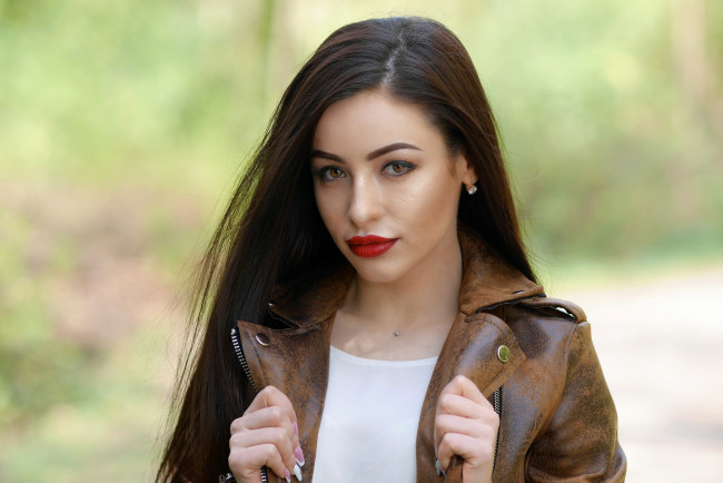 Обои картинки фото девушка, девушки, -unsort , брюнетки, темноволосые, модель