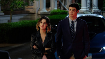 Картинка the+perfect+date+ 2019 кино+фильмы -unknown+ другое идеальное свидание мелодрама комедия noah centineo laura marano