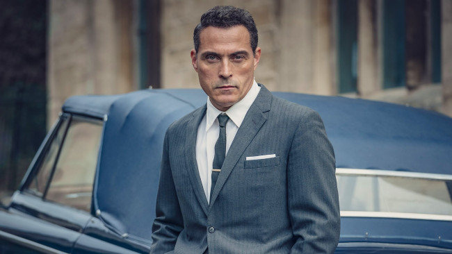 Обои картинки фото the pale horse , сериал 2020 – , кино фильмы, -unknown , другое, бледный, конь, сериал, триллер, драма, криминал, детектив, rufus, sewell, великобритания