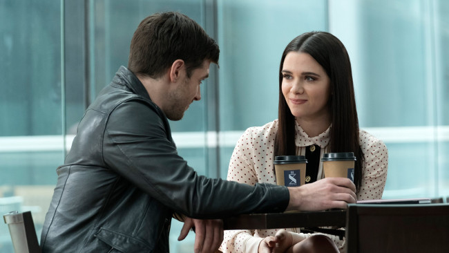 Обои картинки фото кино фильмы, the bold type , сериал, парень, девушка, столик, кофе