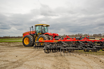 Картинка техника тракторы versatile