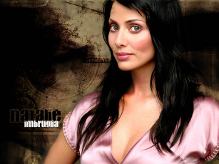 Картинка natalie imbruglia музыка певица взгляд улыбка блуза декольте