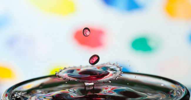 Обои картинки фото разное, капли,  брызги,  всплески, зонтики, вода, капля, макро