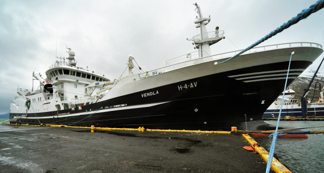 Обои картинки фото vendla, корабли, грузовые суда, причал, судно