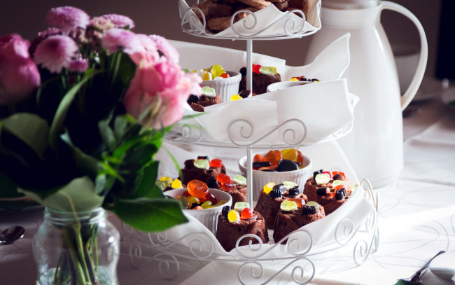 Обои картинки фото еда, пирожные,  кексы,  печенье, кексы