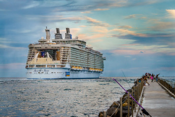 Картинка корабли лайнеры круиз лайнер