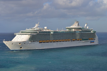 Картинка корабли лайнеры круиз лайнер