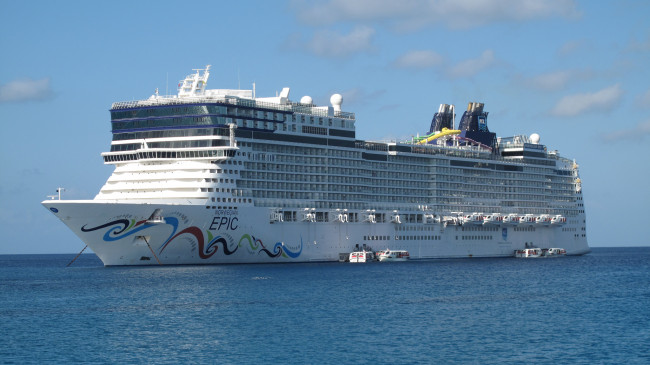 Обои картинки фото корабли, лайнеры, круиз, лайнер