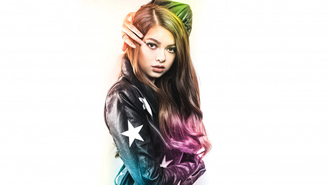 Обои картинки фото девушки, - рыжеволосые и разноцветные, nikki, hahn, куртка