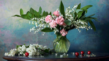 Картинка цветы букеты +композиции сирень гвоздика ландыши