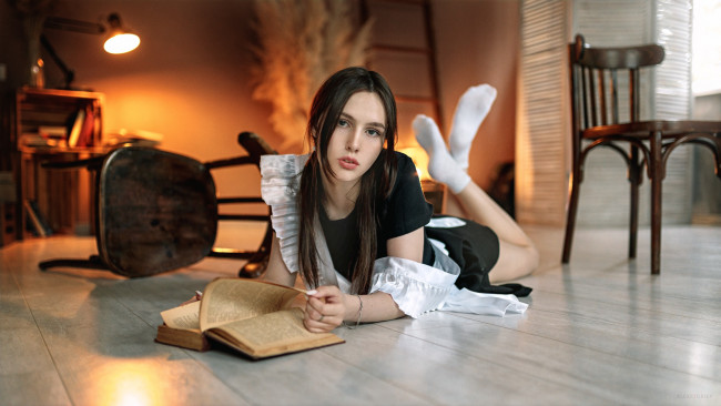 Обои картинки фото девушка - girl, девушки, - брюнетки,  шатенки, девушка, брюнетка, сексуальная, милая, модель, красивая, супер, сладкая, лапочка, симпатичная, классная, нежная, идеальная, яркая, игривая, великолепная, обаятельная, жгучая, спокойная, удивительная