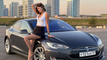 Картинка автомобили -авто+с+девушками красивая девушка