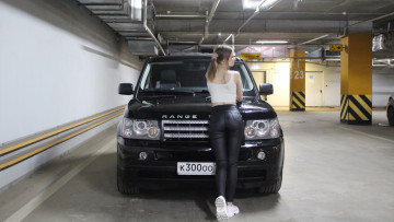 Картинка автомобили -авто+с+девушками land rover range