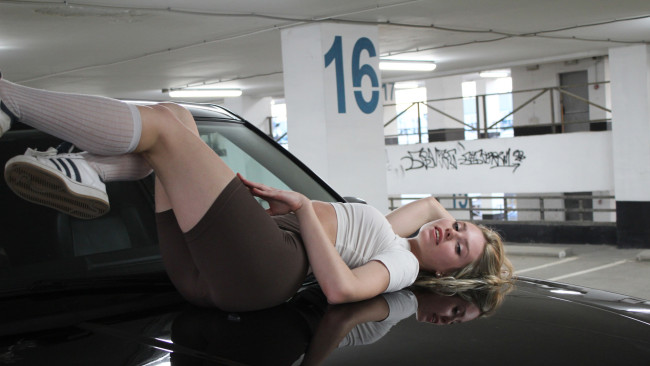 Обои картинки фото автомобили, -авто с девушками, land, rover, range