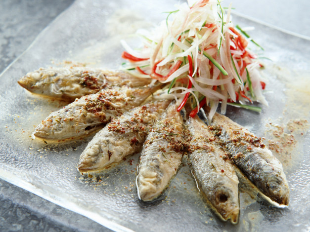 Обои картинки фото еда, рыбные, блюда, морепродуктами