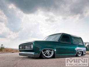 Картинка 1988 ford bronco автомобили custom 5dr off road