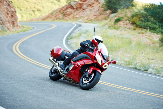 Обои картинки фото мотоциклы, yamaha, fjr1300es, 2014