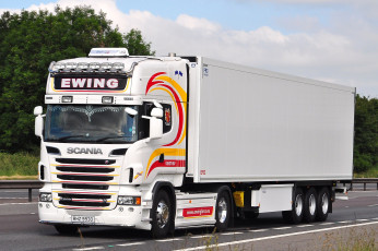 Картинка автомобили scania+ выставка улица тягач седельный грузовик тяжелый