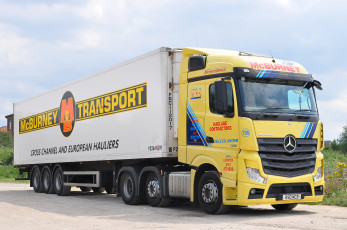 Картинка автомобили mercedes+trucks тяжелый тягач седельный грузовик