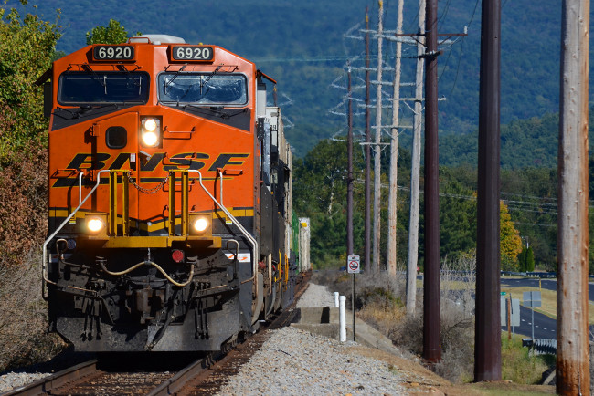 Обои картинки фото техника, поезда, локомотив, состав, дорога, железная