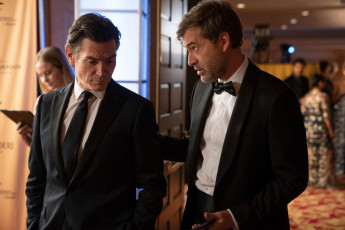 Картинка кино+фильмы the+morning+show+ сериал мужчины разговор люди