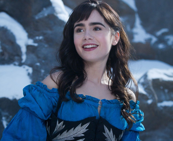 Обои картинки фото кино фильмы, mirror mirror, белоснежка