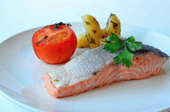 Картинка еда рыба морепродукты суши роллы помидор лосось петрушка томаты