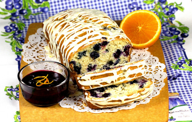 Обои картинки фото еда, пирожные, кексы, печенье, глазурь, апельсин, джем, ягоды, кекс