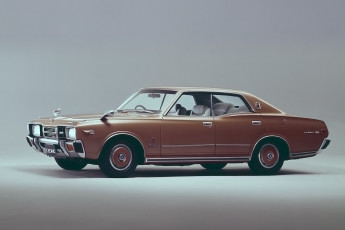 Картинка автомобили nissan datsun