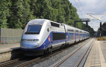 Картинка техника поезда железная дорога локомотив состав